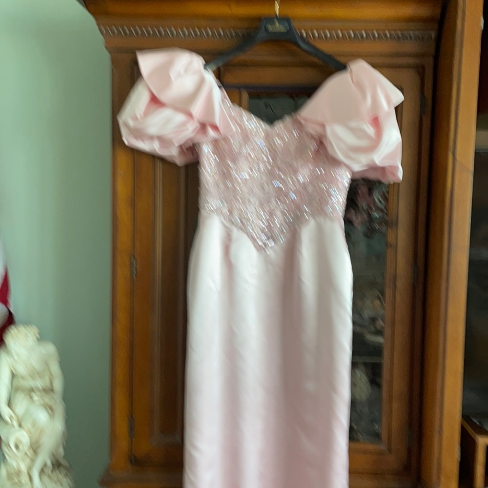 ROSE TAFT COUTURE Vintage SILK SATIN BALLGOWN